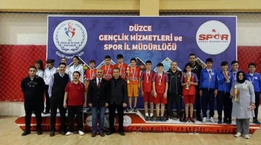 Masa Tenisi Şampiyonları Belli Oldu