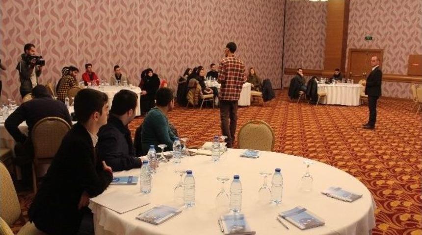 Konya&rsquo;da Suriyelilere Girişimcilik Eğitimi