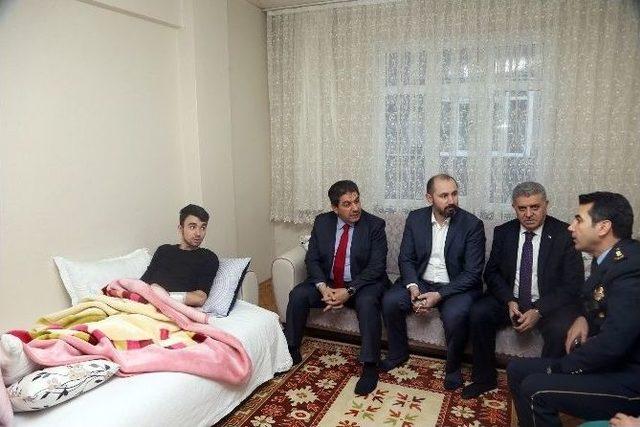 Beşiktaş’taki Saldırıda Polisi Cep Telefonu Kurtardı 1