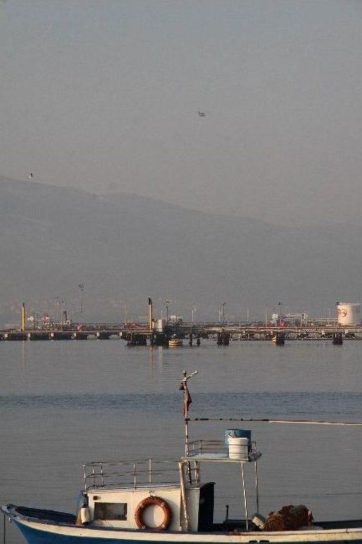 (özel Haber) Yarım Ton Yakıt Denize Sızdı G1