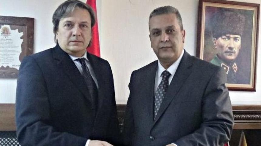 Fanatik Gazetesi, 15 Aralık 2016 G&uuml;n&uuml; Yapılan Satış Gelirini Polis Vakfı'na Bağışladı