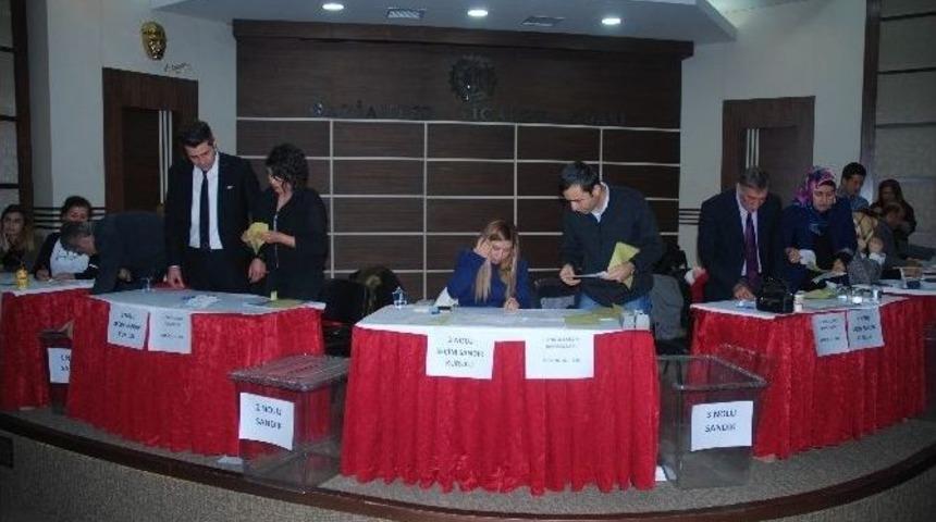 Gto&rsquo;da Eksilen Meclis &Uuml;yeleri İ&ccedil;in Se&ccedil;im Yapıldı