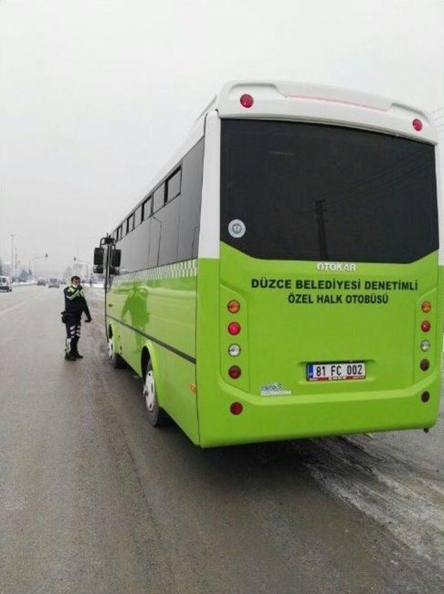 Trafik Ekiplerinin Kar Lastiği Uygulaması S&uuml;r&uuml;yor 2