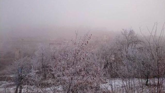 Niğde'de Kartpostallık Buzlu Görüntüleri