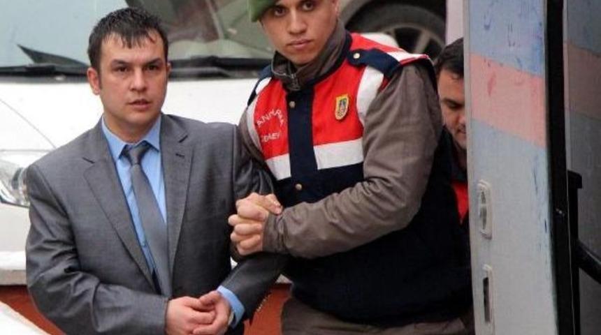 Engelli Erhan'ı Işkence Yapıp &Ouml;ld&uuml;ren 3 Sanığa Hakimden Tepki