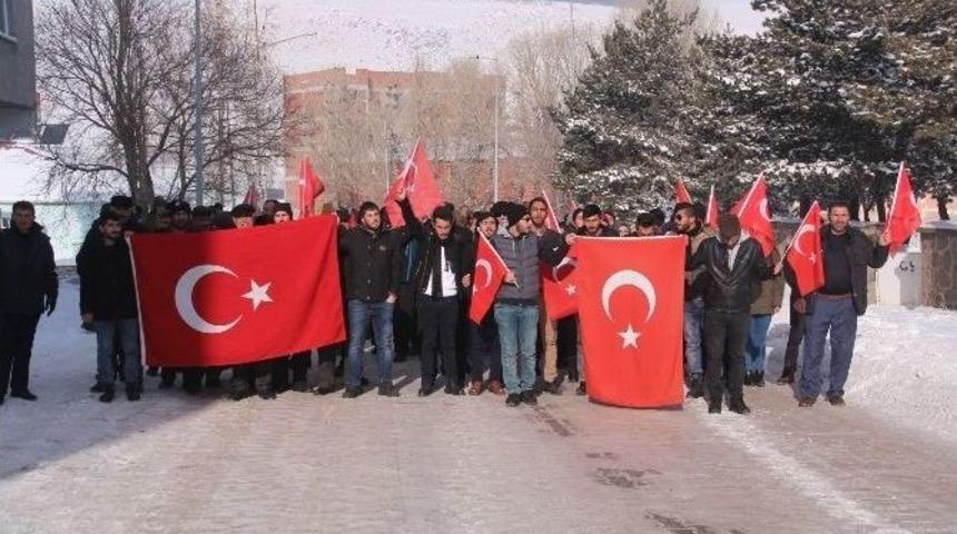 &Ccedil;ıldır&rsquo;da &ldquo;şehitlere Saygı Ve G&uuml;venlik G&uuml;&ccedil;lerine Destek&rdquo; Y&uuml;r&uuml;y&uuml;ş&uuml;
