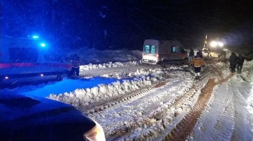 B&uuml;y&uuml;kşehir&rsquo;in Karla M&uuml;cadelesi Devam Ediyor