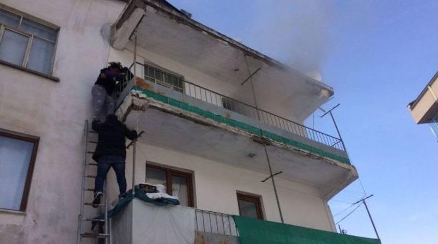 Artvin&rsquo;de Yangın Paniğe Neden Oldu