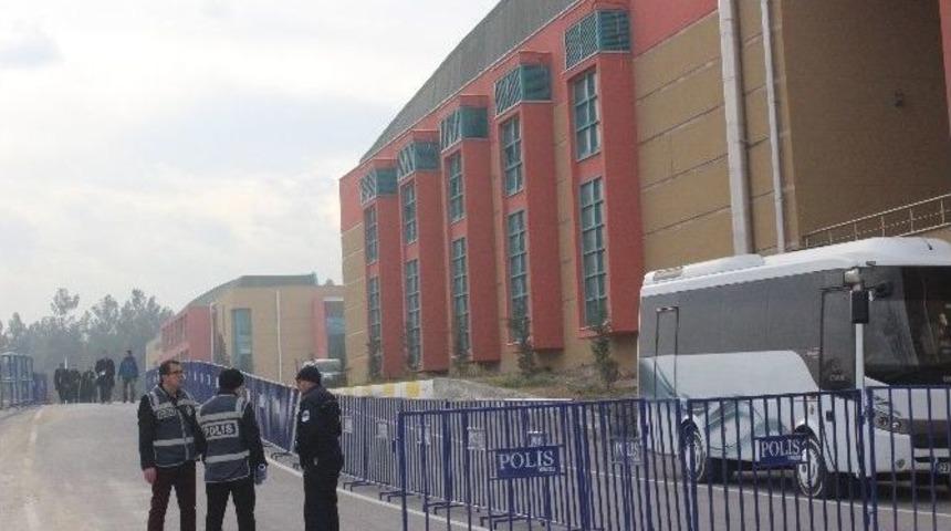 Fet&ouml;&rsquo;den &Ouml;ğrencilere Twitter Baskısı