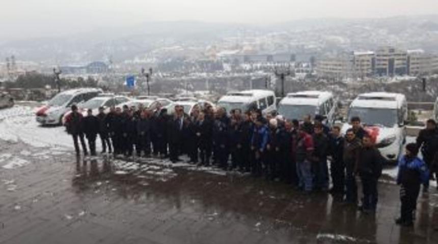 Karab&uuml;k Emniyetinde 8 Ara&ccedil; Dualarla Hizmete Alındı