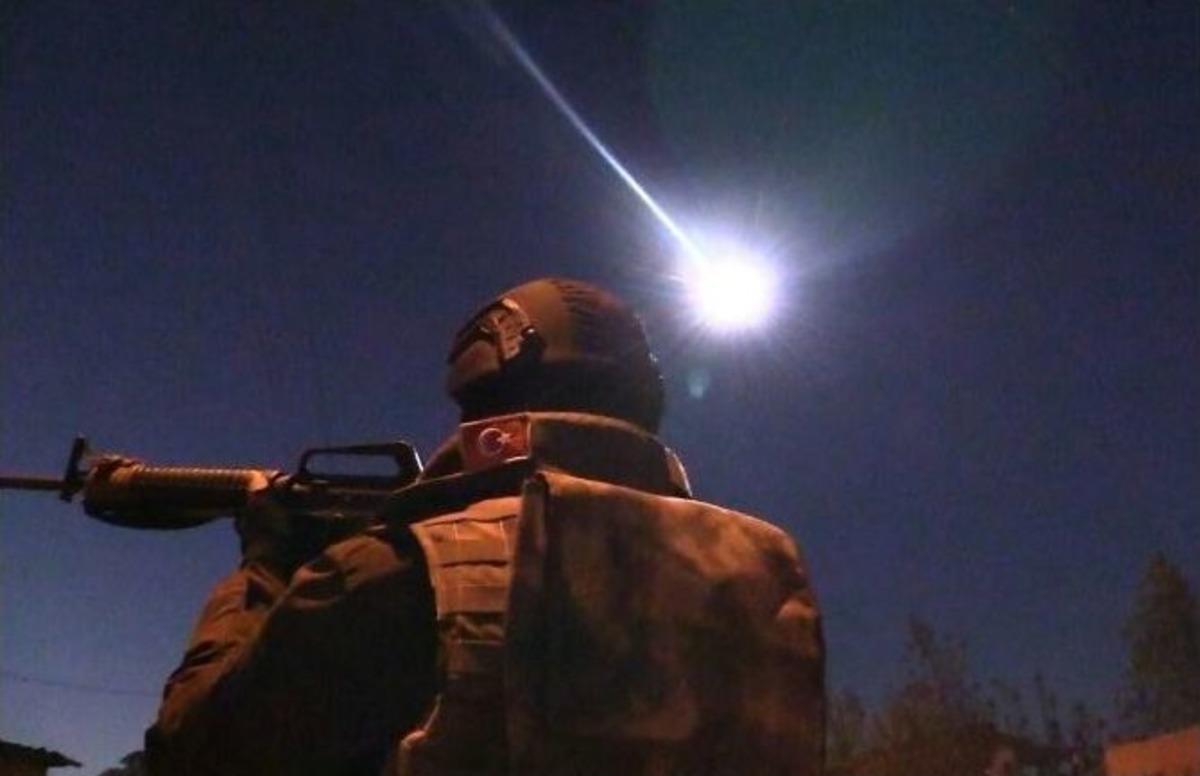 Antalya&rsquo;da Uyuşturucu Ticaretinden 42 Kişi Tutuklandı