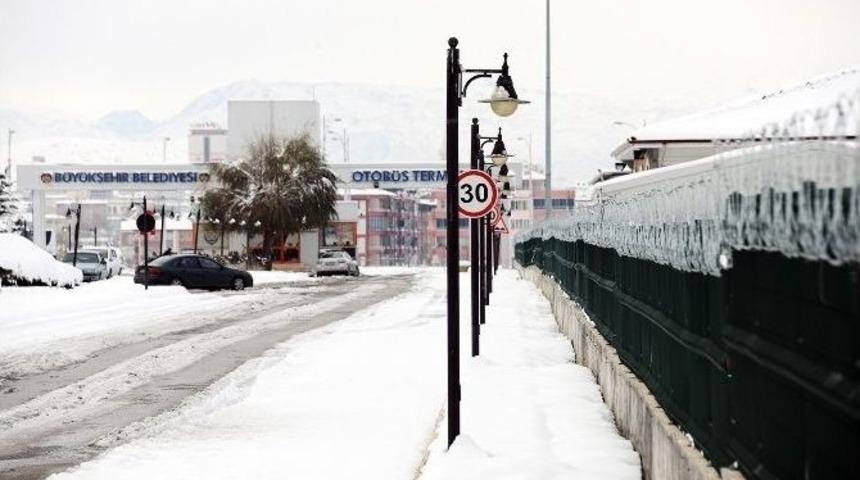 Maşti Etrafına Panel &Ccedil;it