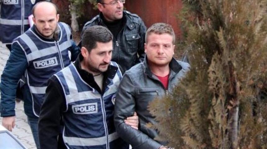 Hara&ccedil; Vermeyen 2 Kişiyi Yaralayan 3 Ş&uuml;pheli Tutuklandı