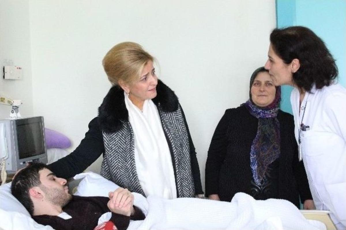 Nevin G&ouml;k&ccedil;ek 15 Temmuz Gazilerini Ziyaret Etti