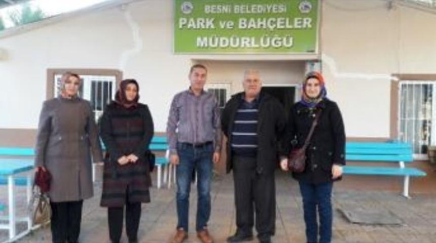 Besni&rsquo;de "&ccedil;ocuklarımız &Uuml;ş&uuml;mesin Bir Elde Sen Uzat" Kampanyası