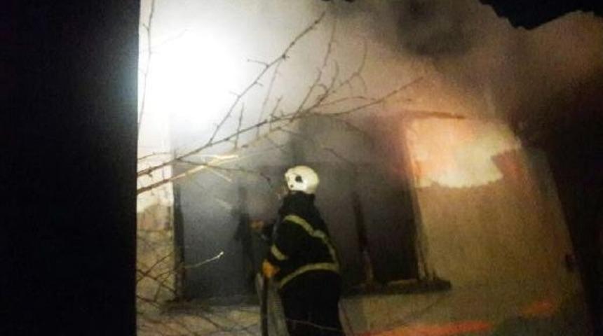 Malatya'da Doğalgaz Patlaması Korkuttu