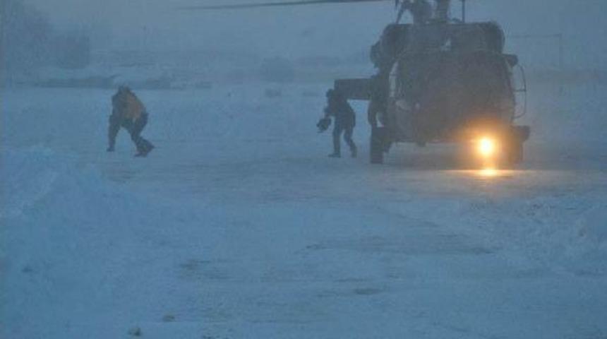 Mehmet&ccedil;ik'ten Nefes Kesen Hasta Kurtarma Operasyonu