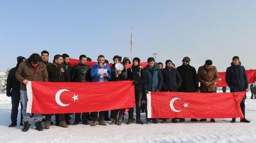 Ağrı İbrahim &Ccedil;e&ccedil;en &Uuml;niversitesi &Ouml;ğrencilerinden Ter&ouml;re Tepki