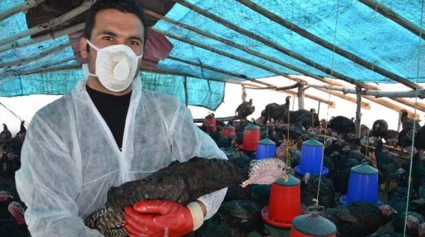 Gen&ccedil; &Ccedil;ift&ccedil;inin Yılbaşı Umudu