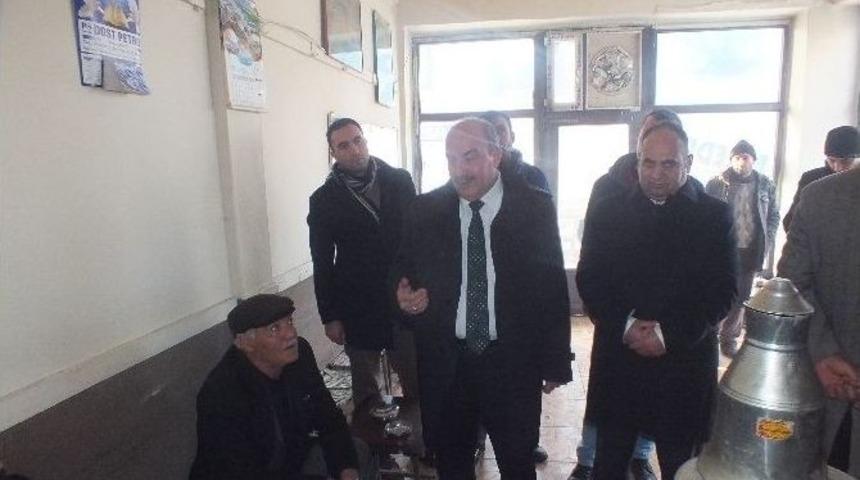 Ak Partili Erg&uuml;n&rsquo;den Malazgirt&rsquo;e Ziyaret