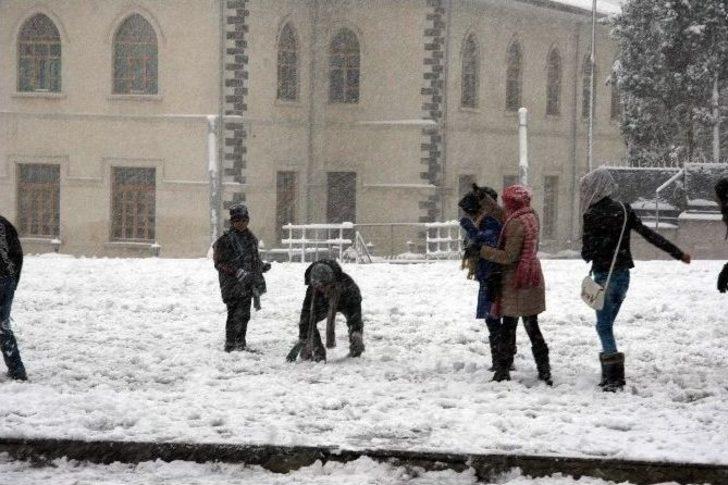 Kilis’te Kar Hayatı Olumsuz Etkiledi G2