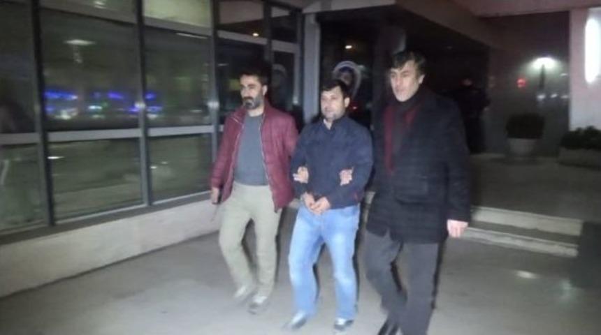 Bursa&rsquo;da Fet&ouml; İddiasıyla 600 Bin Liralık Dolandırıcılık