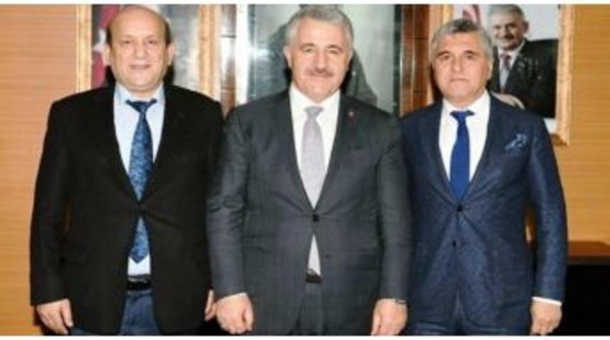 Gemi Sanayicilerinden Bakan Arslan&rsquo;a Ziyaret