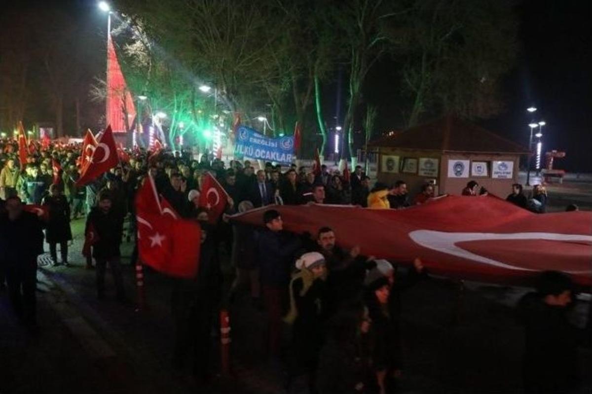 &ldquo;şehitlere Saygı Ve Ter&ouml;re Lanet&rdquo; Y&uuml;r&uuml;y&uuml;ş&uuml;