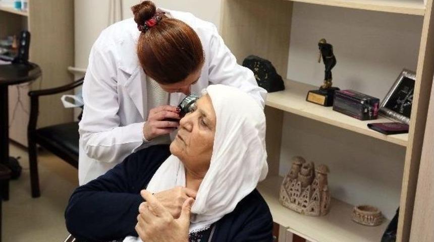 Huzurevi Sakinlerine Sağlık Taraması