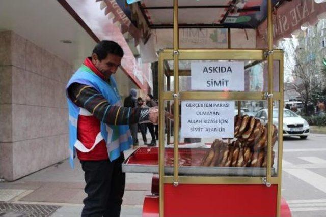 Yoksula  askıda Simit  2