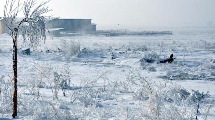 Doğu'da Sibirya Soğukları Devam Ediyor