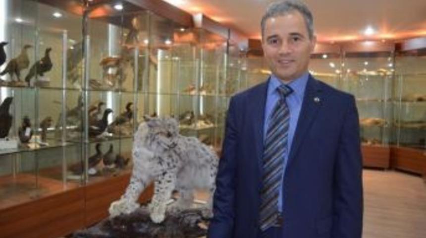 Prof. Dr. Başkaya: "kış Mevsiminde Yabani Hayvanların Yemlenmesi Devlet Kontrol&uuml;nde Yapılmalı"