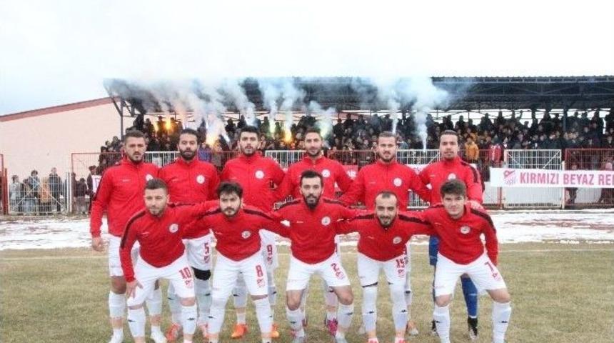 Bilecik 1. Amat&ouml;r Lig&rsquo;in İlk Yarısını Bilecikspor Lider Bitirdi
