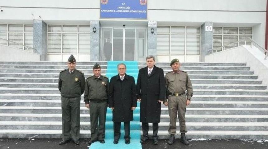 Vali Tapsız&rsquo;dan İl Jandarma Komutanlığına Taziye Ziyareti