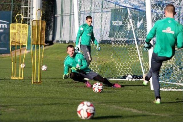 Ter&ouml;r, Futbol Turizmini De Vurdu 3