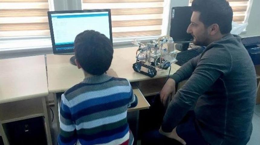 Sivas Bilim Sanat Merkezi&rsquo;nden B&uuml;y&uuml;k Başarı