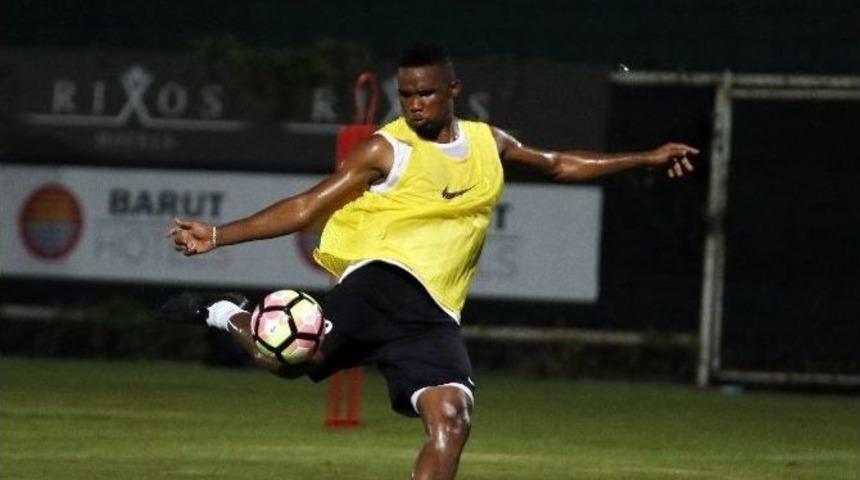 Yıldızlar Karması Maçına Antalyaspor’dan Eto’o Ve Serdar Katılacak