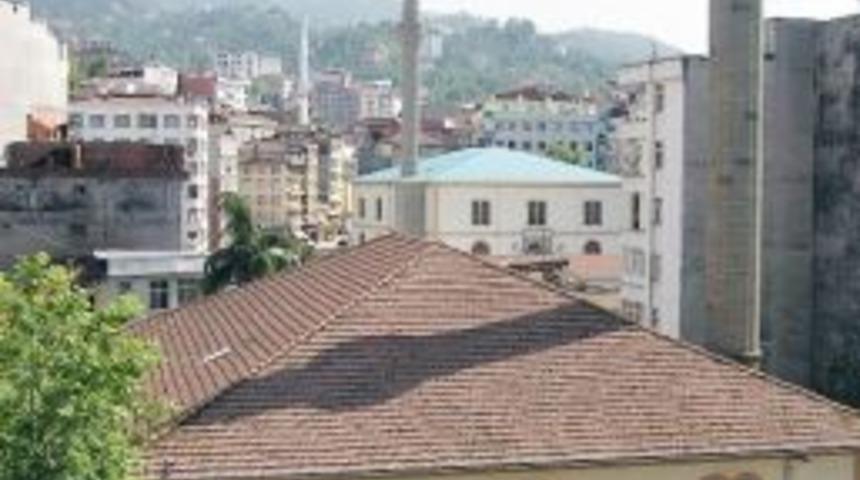 Tarihi Orta Cami&rsquo;nin Yıkım İhalesi Ger&ccedil;ekleşti