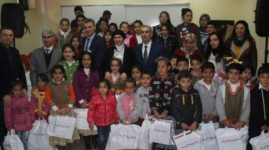 &Ouml;ğrencilerin Hem V&uuml;cudu Hem Y&uuml;rekleri Isındı