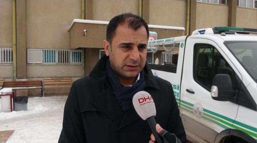 Futbolcu Şehmus Otomobiliyle U&ccedil;urama Yuvarlandı, 24 Saat Fark Edilmedi, Donarak &Ouml;ld&uuml;