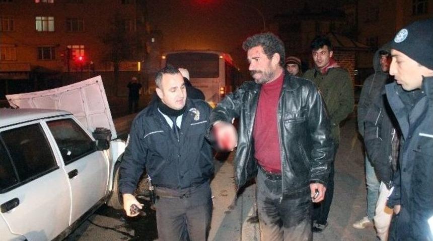 Kaza Yapan Alkoll&uuml; S&uuml;r&uuml;c&uuml;n&uuml;n Polis Ve Gazetecilerle İlgin&ccedil; Diyaloğu