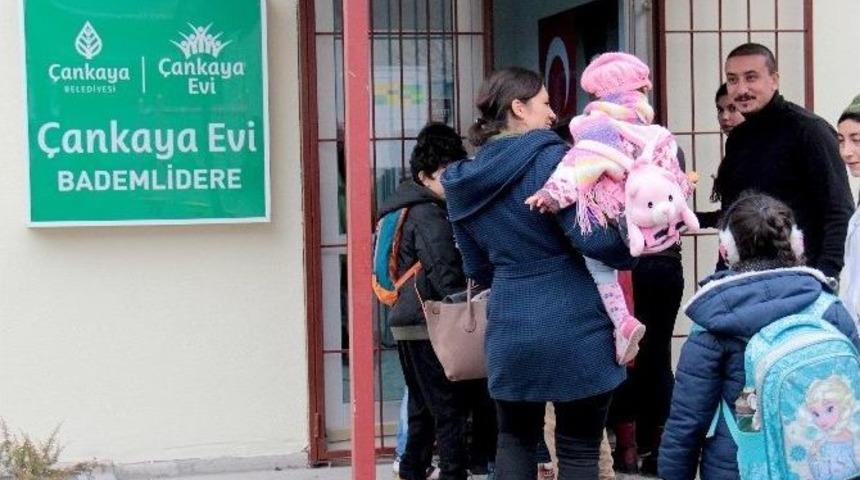 &Ccedil;ocuklar &Ccedil;ankaya Evlerinde Mutlu