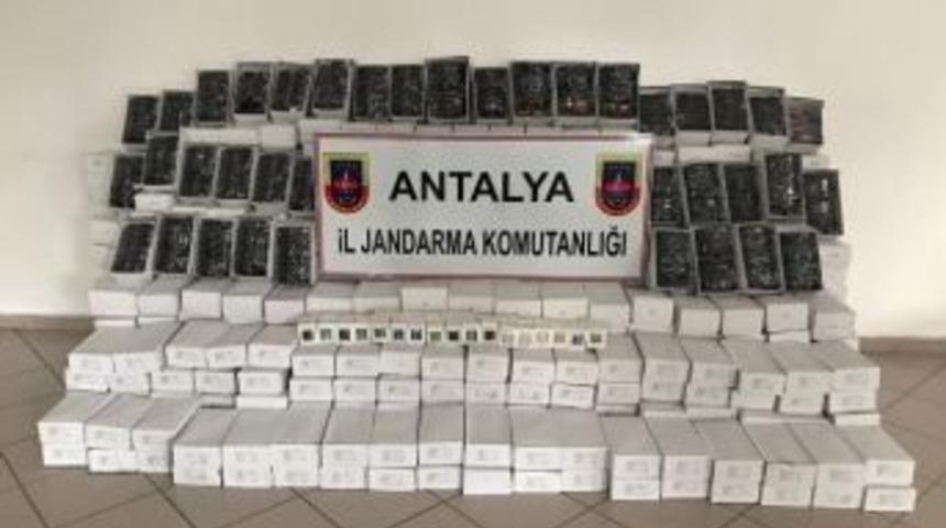 Antalya&rsquo;da Ka&ccedil;ak G&uuml;neş G&ouml;zl&uuml;ğ&uuml; Operasyonu