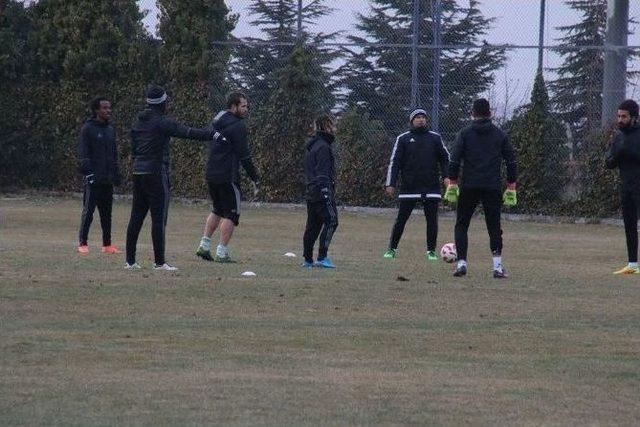 Şanlıurfaspor, Osmanlıspor Maçının Hazırlıklarını Tamamladı