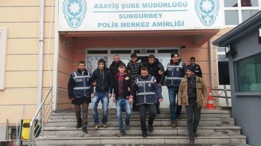 Niğde&rsquo;de Kendi İş Yerini Soyan Hırsızlar Yakalandı