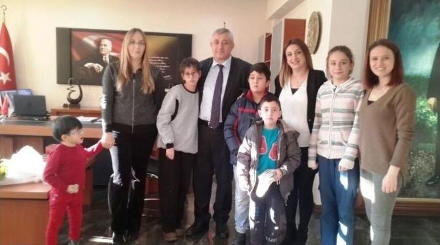 &Ouml;zel &Ouml;ğrencilerden Anlamlı Ziyaret