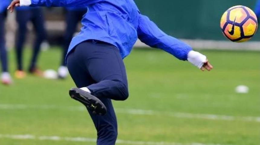 Antalyaspor Başkanı &Ouml;zt&uuml;rk: "eto'o'ya Gelen Teklif Yok"
