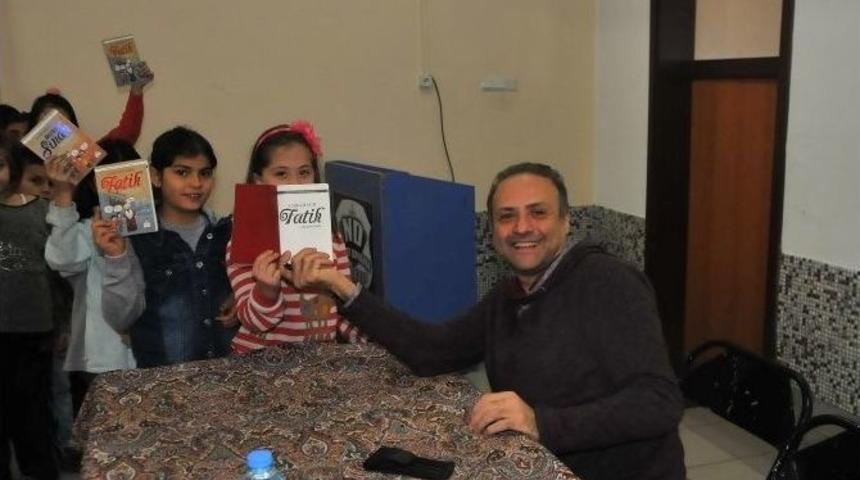 Akşehir&rsquo;de Yazar-&ouml;ğrenci Buluşması