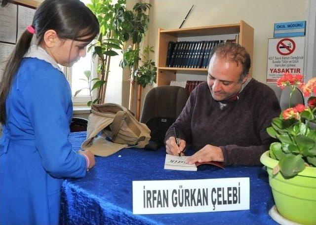 Akşehir&rsquo;de Yazar-&ouml;ğrenci Buluşması 1