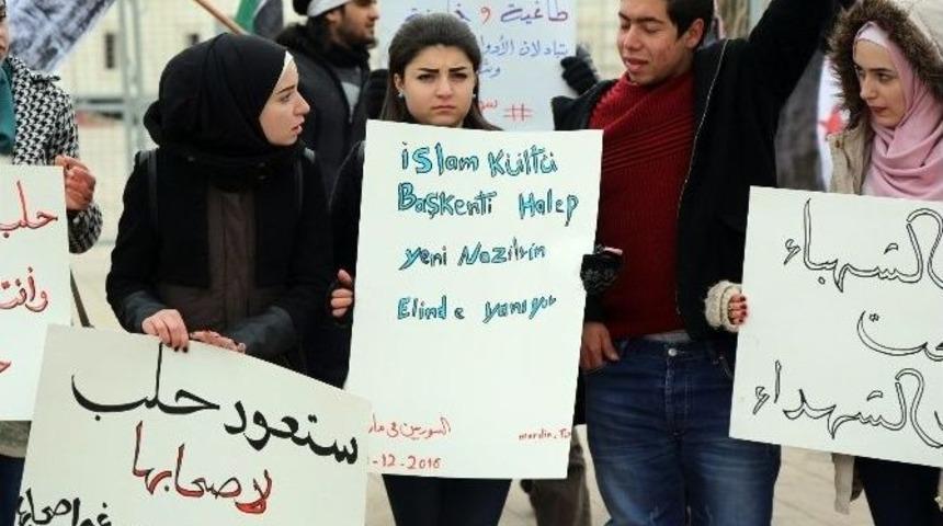 Mardin&rsquo;deki Suriyeliler Halep İ&ccedil;in Toplandı